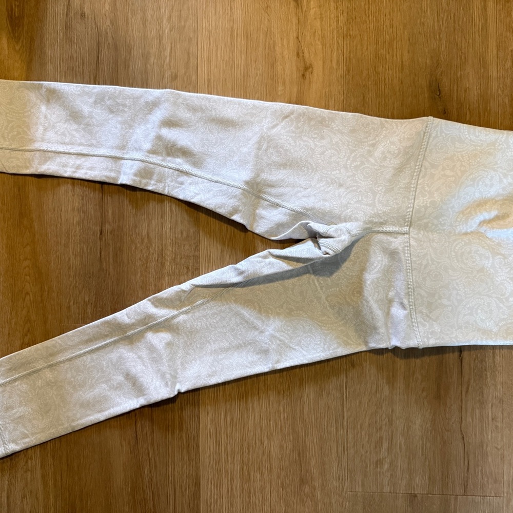 Lululemon Athletica Cream Leggings